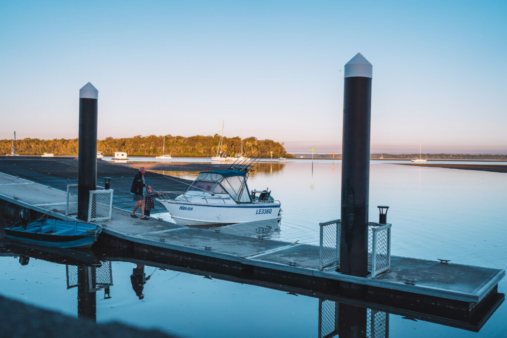 RB_Boats Sunrise18